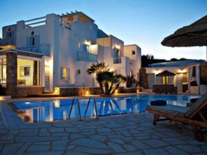 Tour tham quan địa điểm nổi tiếng ở Huế